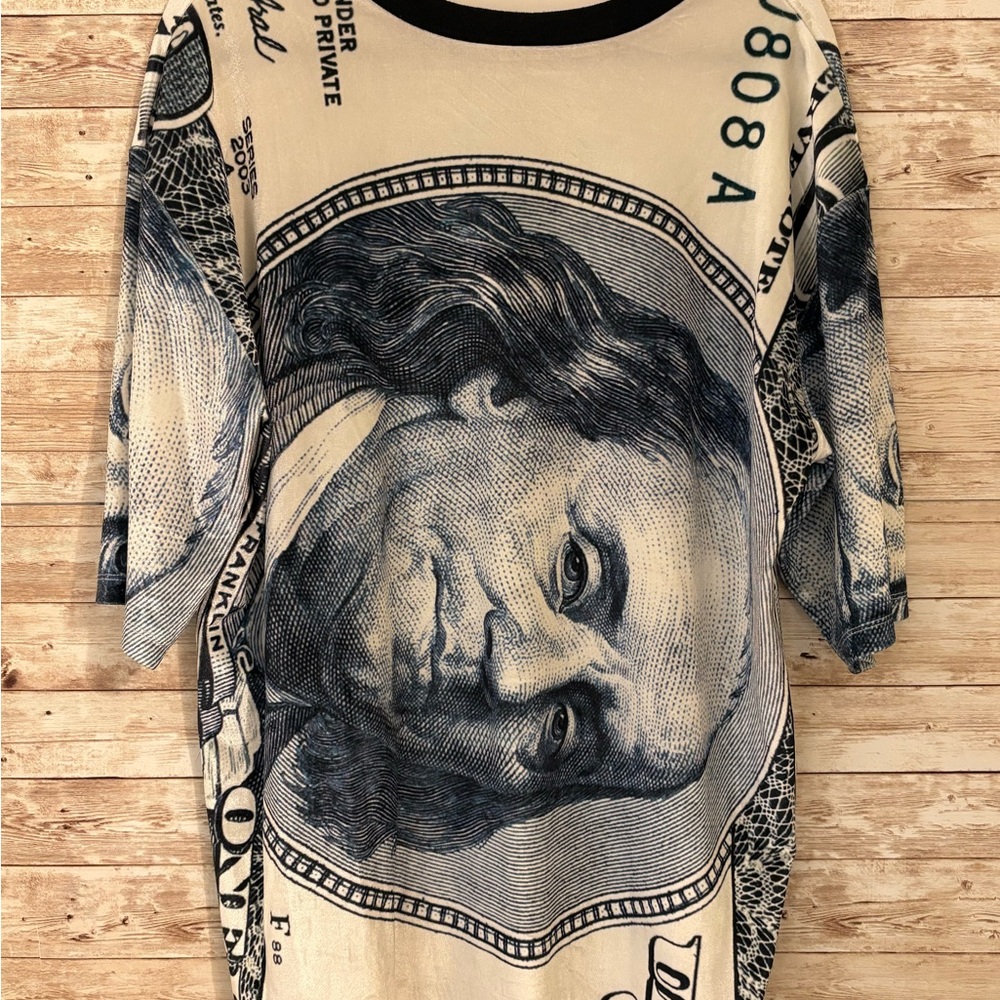 Fashion Nova Velour $100 Print Shirt Oversized M